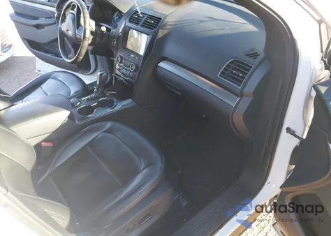 2019 Ford Explorer Xlt z USA, uszkodzony, nr VIN 1FM5K8D85KGA67018